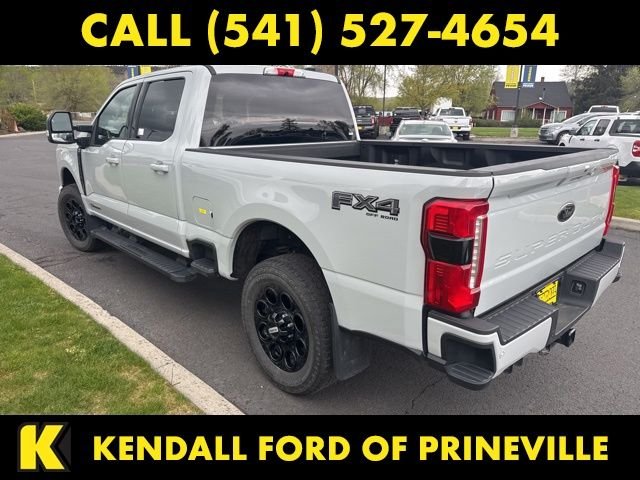 Used 2025 White Ford Lariat image 6