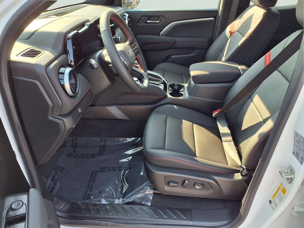 2026 Chevrolet Colorado Z71 - Photo 18