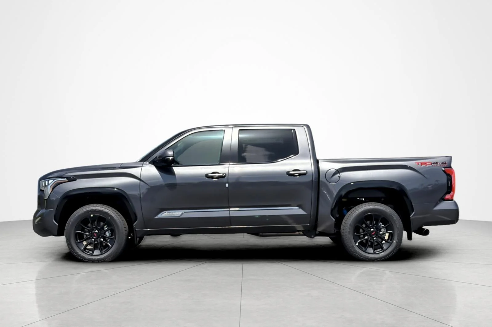 New 2026 Magnetic Gray Metallic Toyota  Platinum image 2