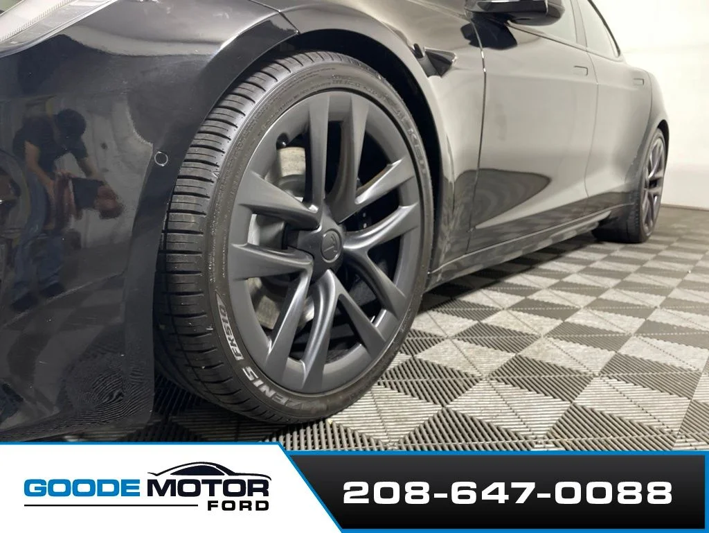 Used 2022 Black Tesla Base image 24
