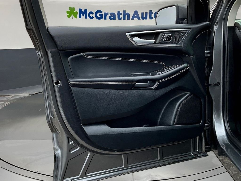 Used 2023 Gray Ford Titanium image 23