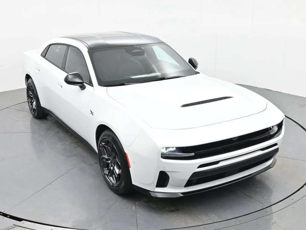 New 2026 White Knuckle Exterior Paint Dodge R/T image 25