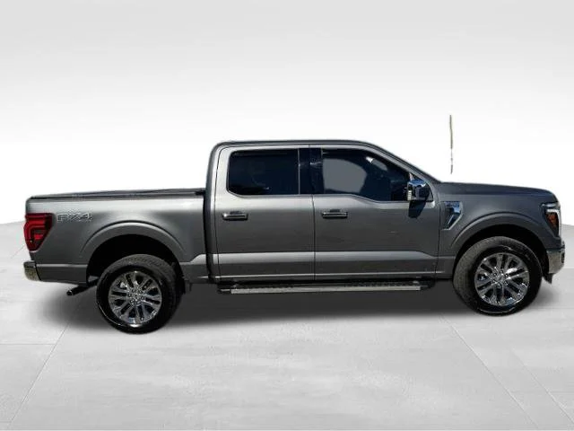 Used 2026 Gray Ford Lariat image 9