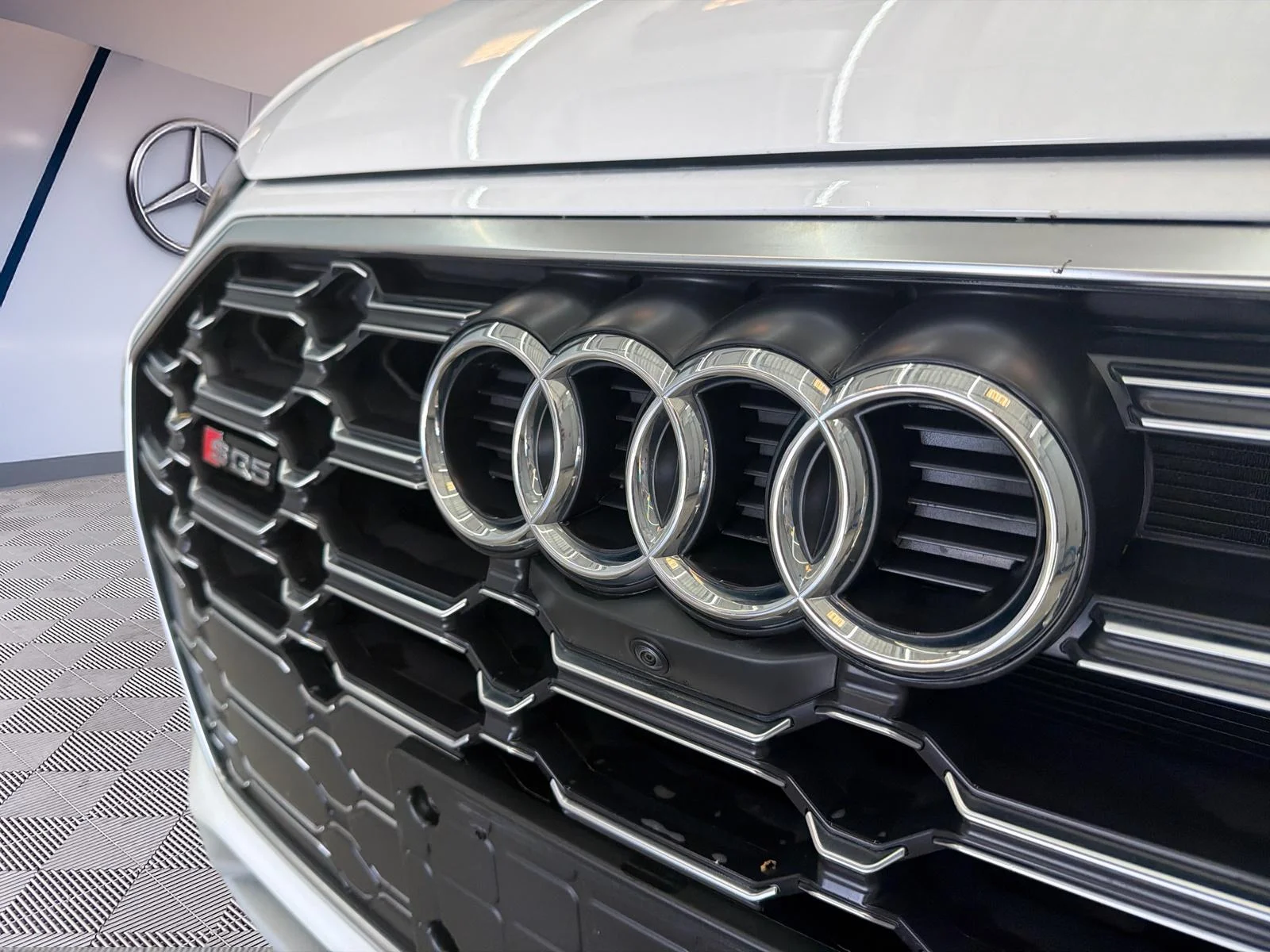 Used 2022 White Audi SQ5 Technik image 13