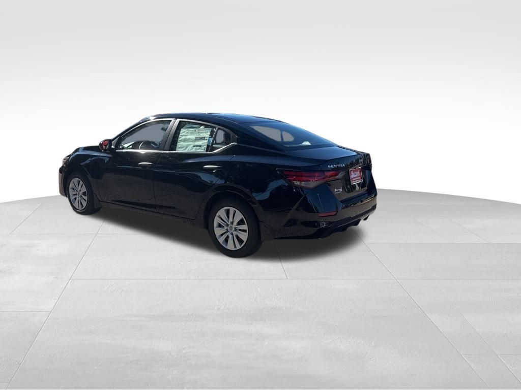 2025 Nissan Sentra S photo 2