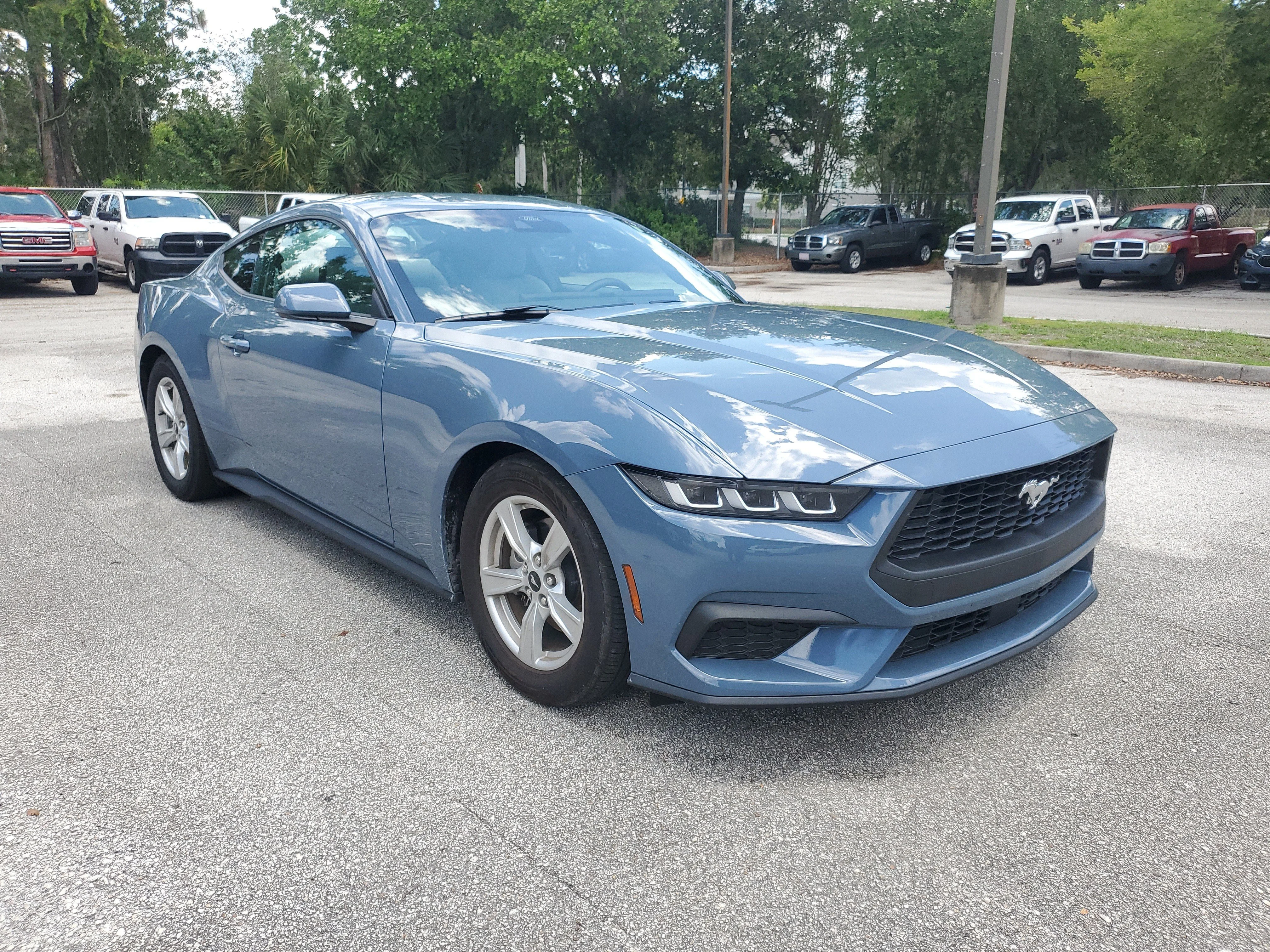 2024 Ford Mustang EcoBoost Fastback's photo