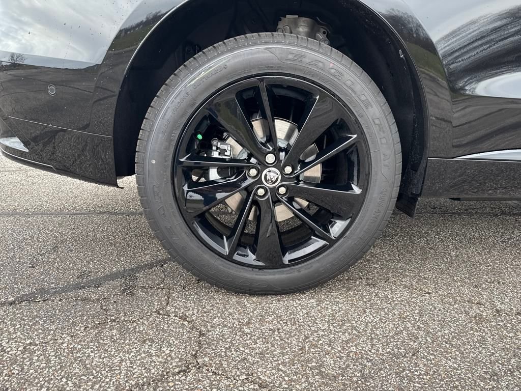 2026 Jaguar F-Pace R-Dynamic S - Photo 8