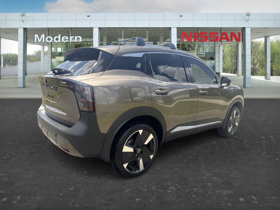 Certified Used 2026 Canyon Bronze Metallic Nissan SR image 5