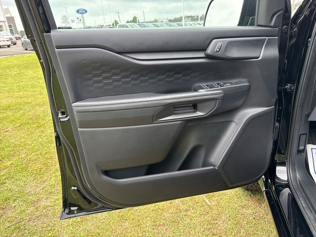 New 2026 Shadow Black Ford XLT image 11