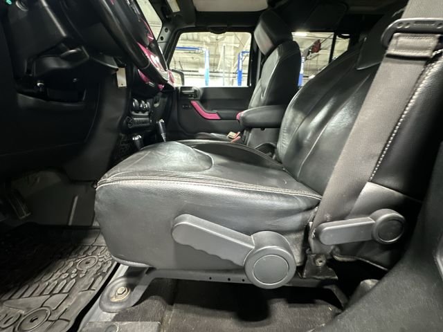 Used 2017 Black Jeep Unlimited Rubicon image 18