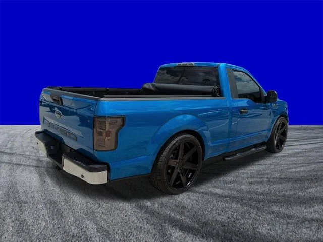 Used 2019 Velocity Blue Metallic Ford XL image 4