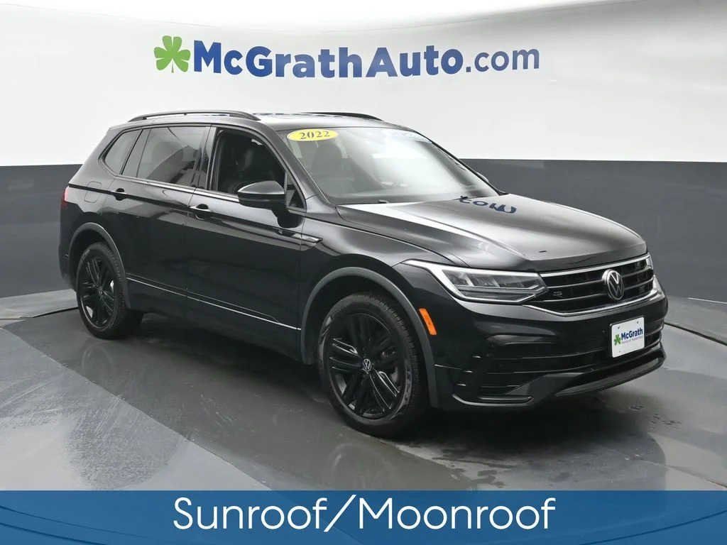 Used 2022 Volkswagen Tiguan SE R-LINE BLACK with VIN 3VV8B7AX1NM114984 for sale in Marion, IA