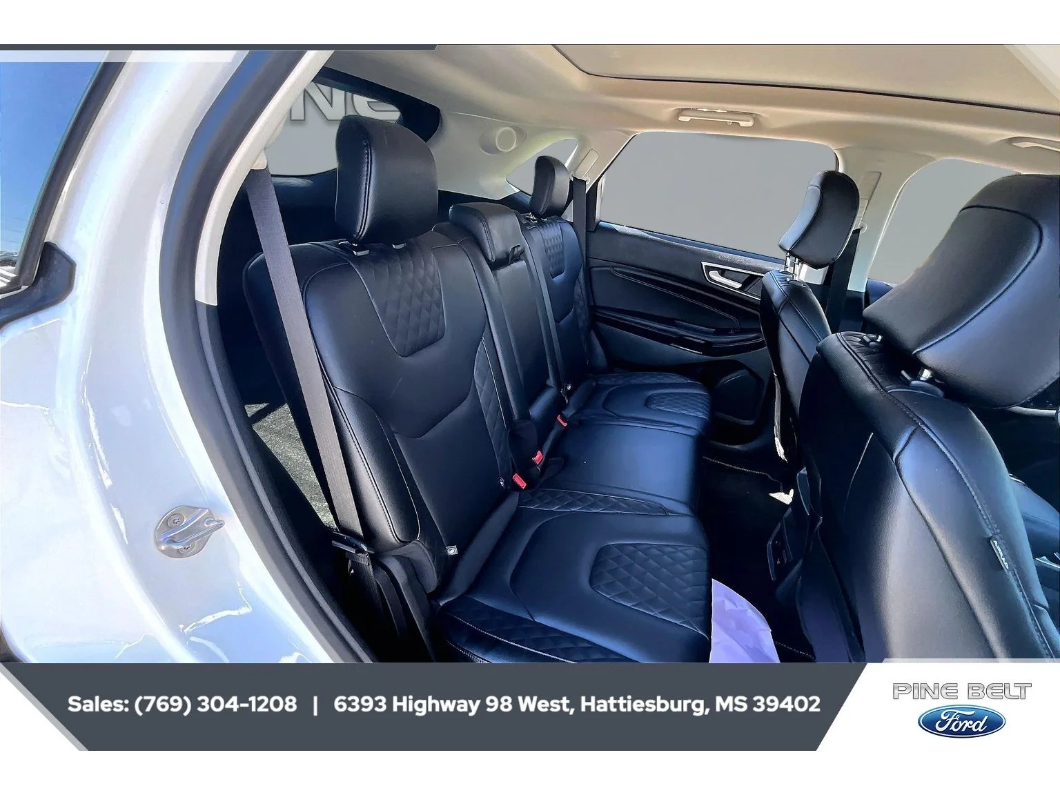 Used 2024 Star White Metallic Tri-Coat Ford Titanium image 20