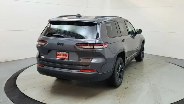 New 2026 Baltic Gray Metallic Clearcoat Jeep Limited image 9