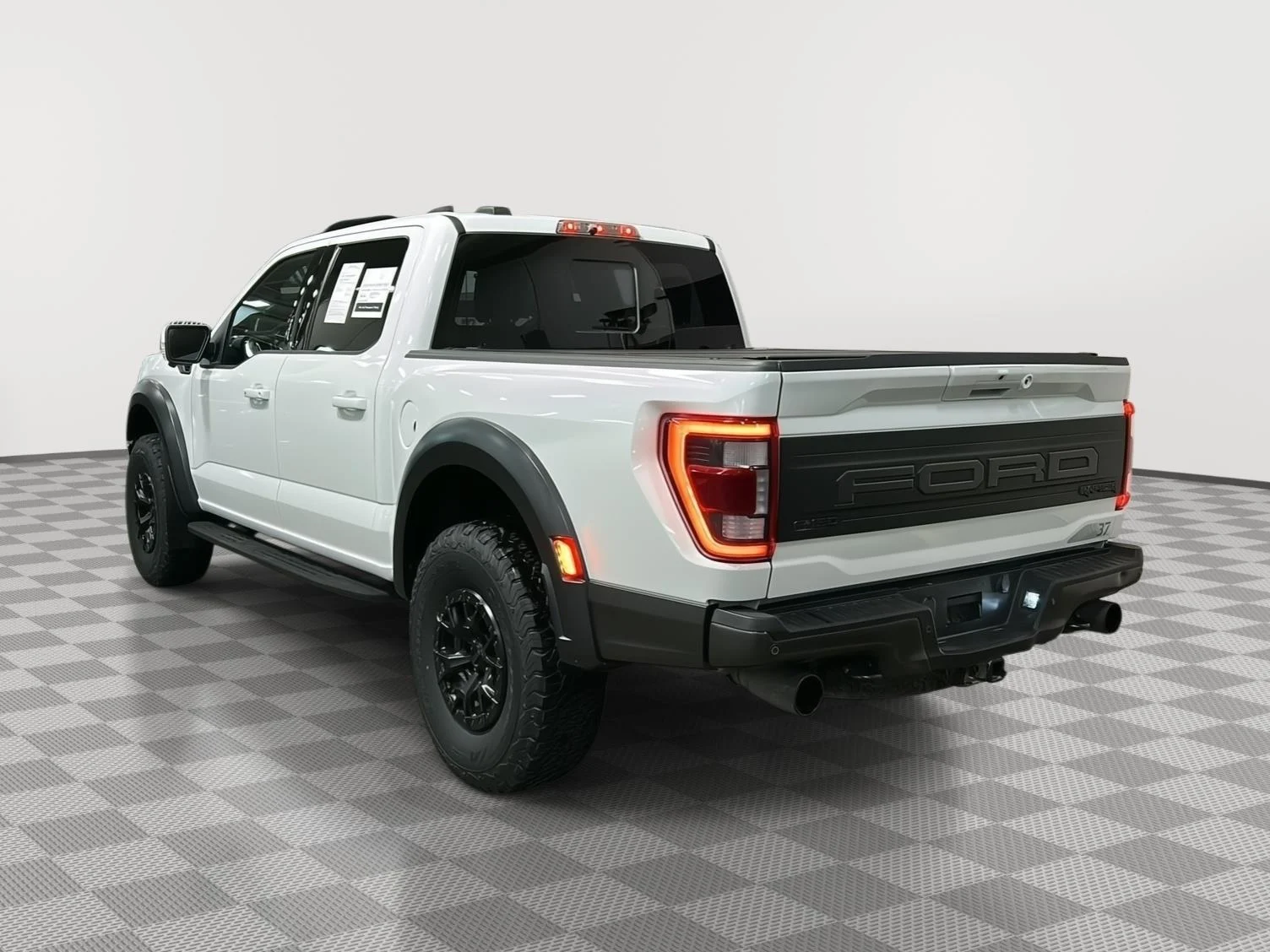 Used 2023 Oxford White Ford Raptor image 19