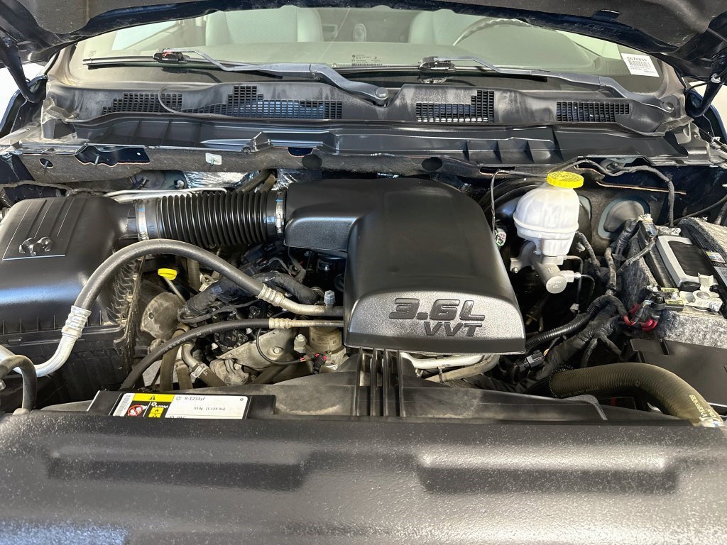 Used 2019 Patriot Blue Pearlcoat Ram Tradesman image 30
