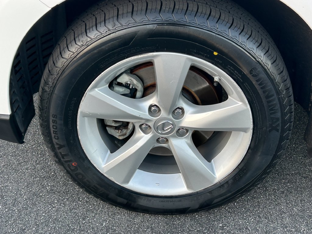 Used 2015 Starfire Pearl Lexus 350 image 9