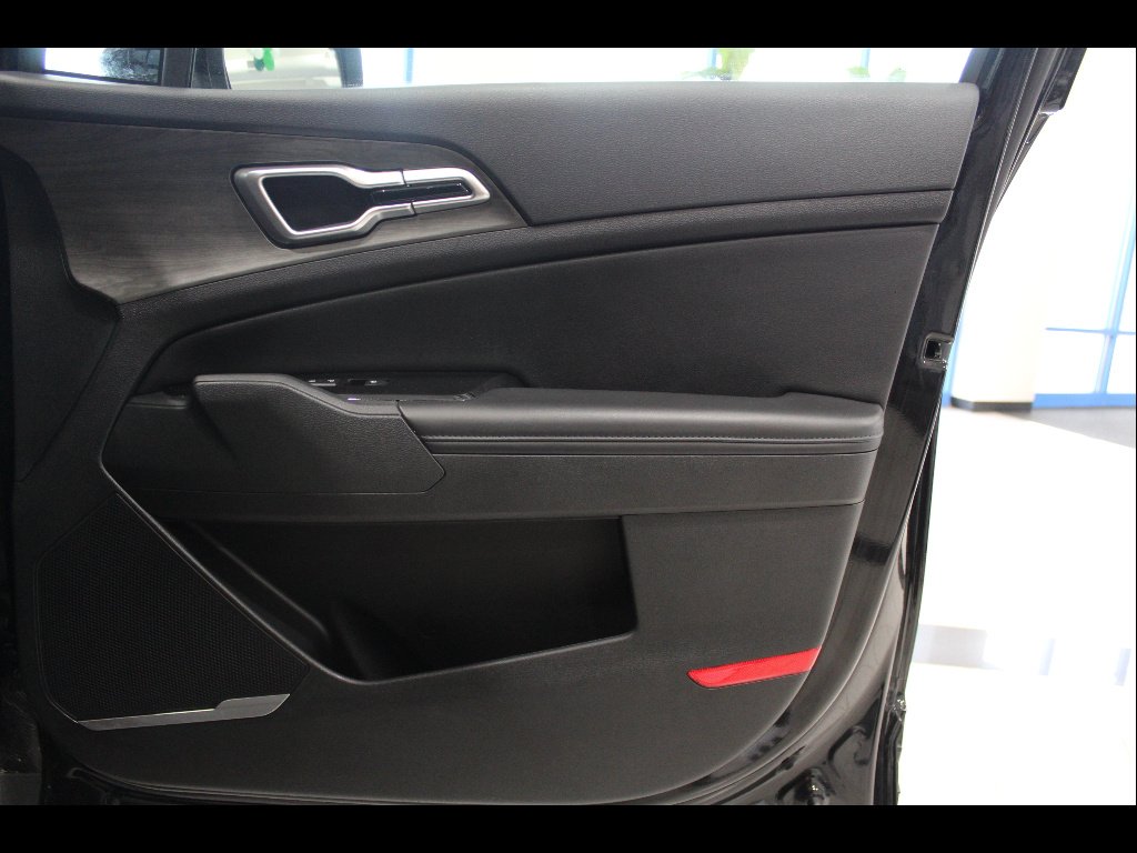 2024 Kia Sportage X-Line - Photo 25