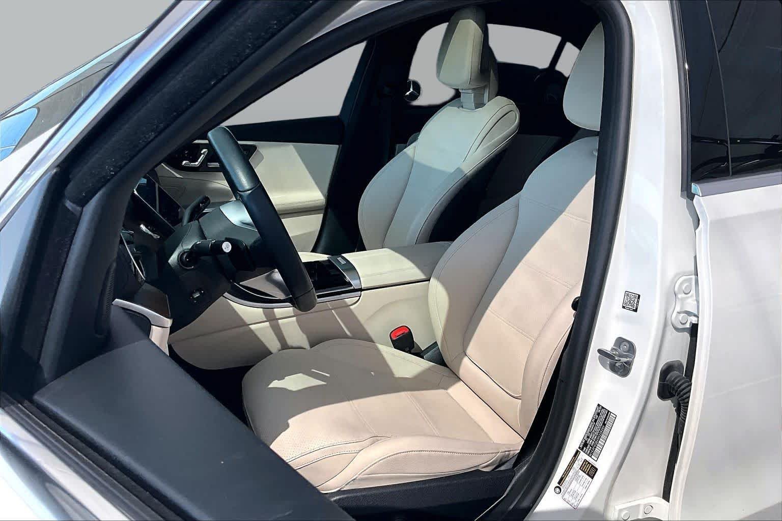 Certified Pre-Owned 2024 Mercedes-Benz C 300