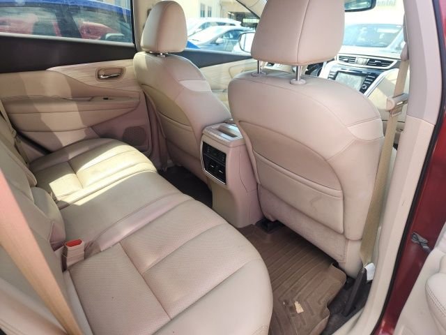 Used 2017 Cayenne Red Metallic Nissan Platinum image 4