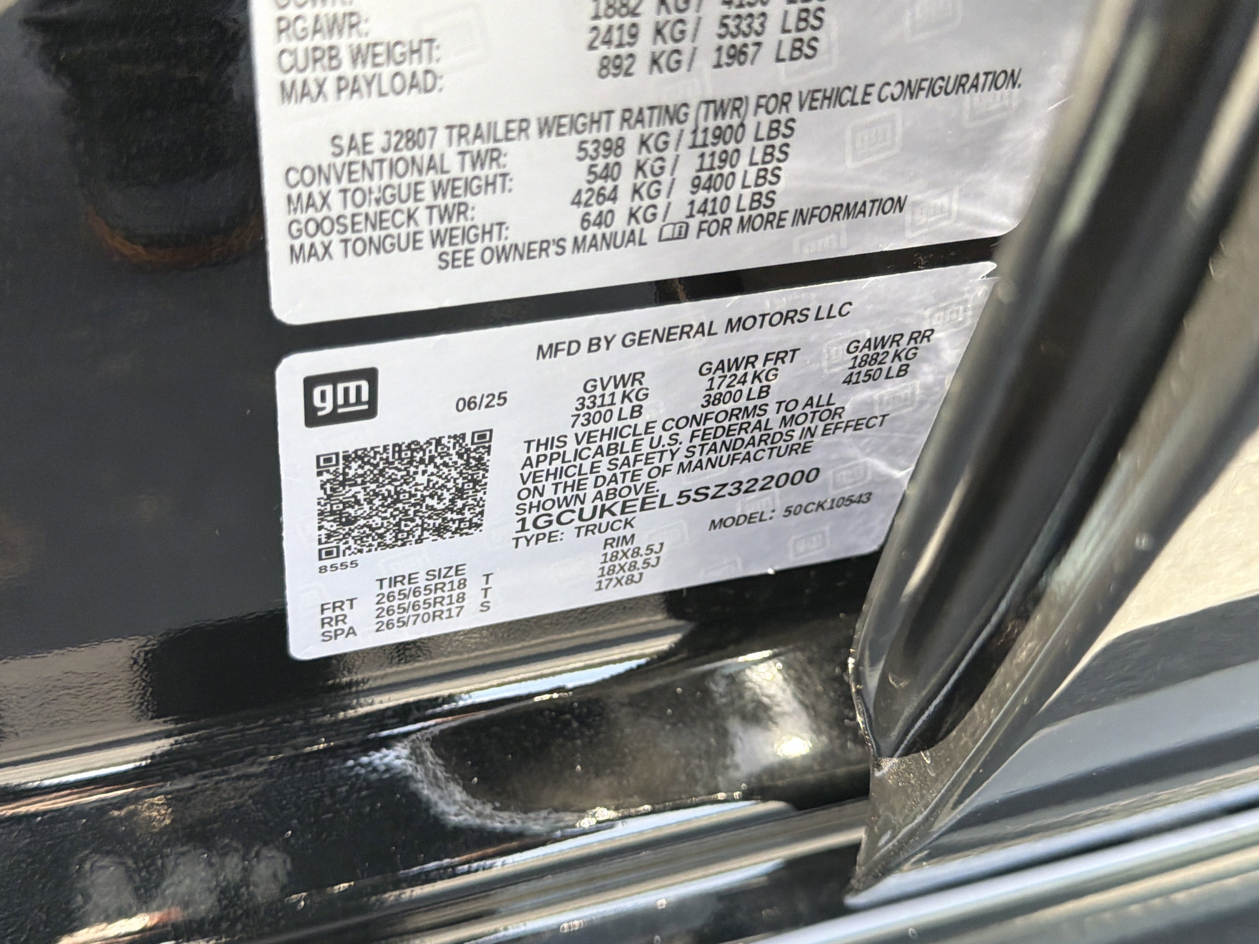 2025 Chevrolet Silverado 1500 RST - Photo 30