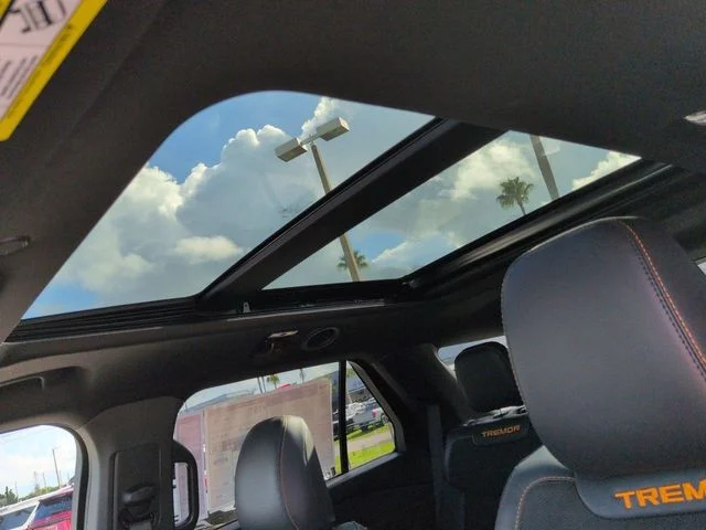 New 2027 Avalanche Gray Ford Tremor® image 24
