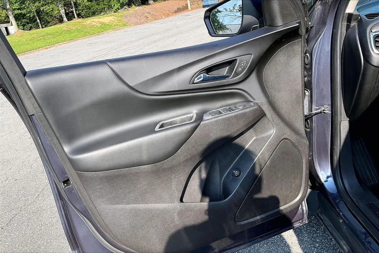 Used 2018 Blue Chevrolet LT image 26
