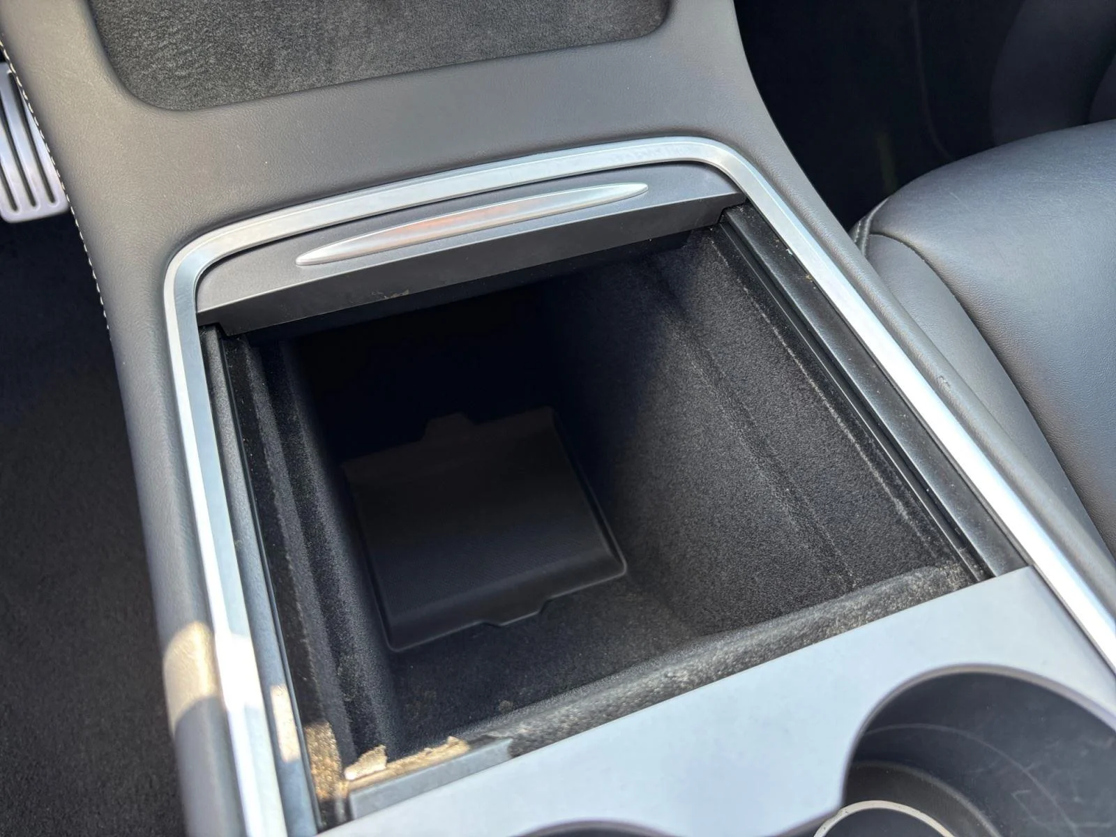 Used 2023  Tesla Performance image 30
