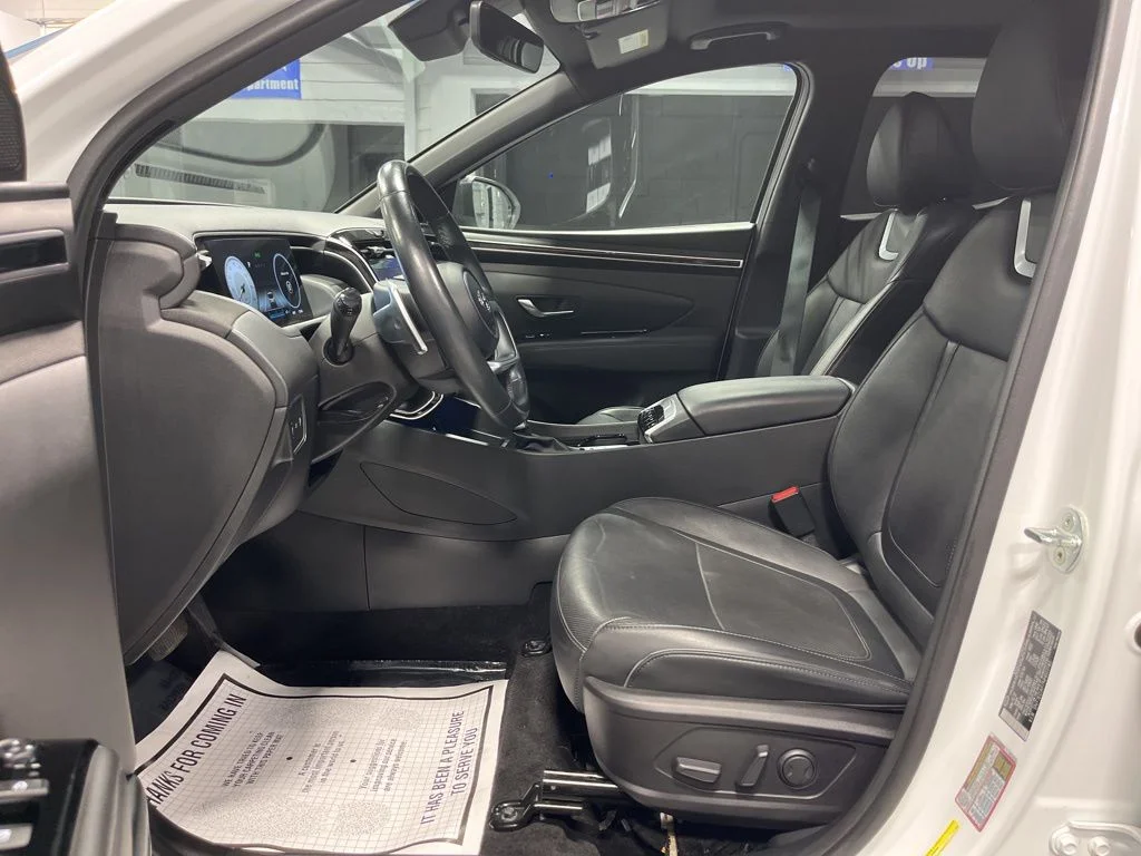 Used 2022 Ice White Hyundai Limited image 12