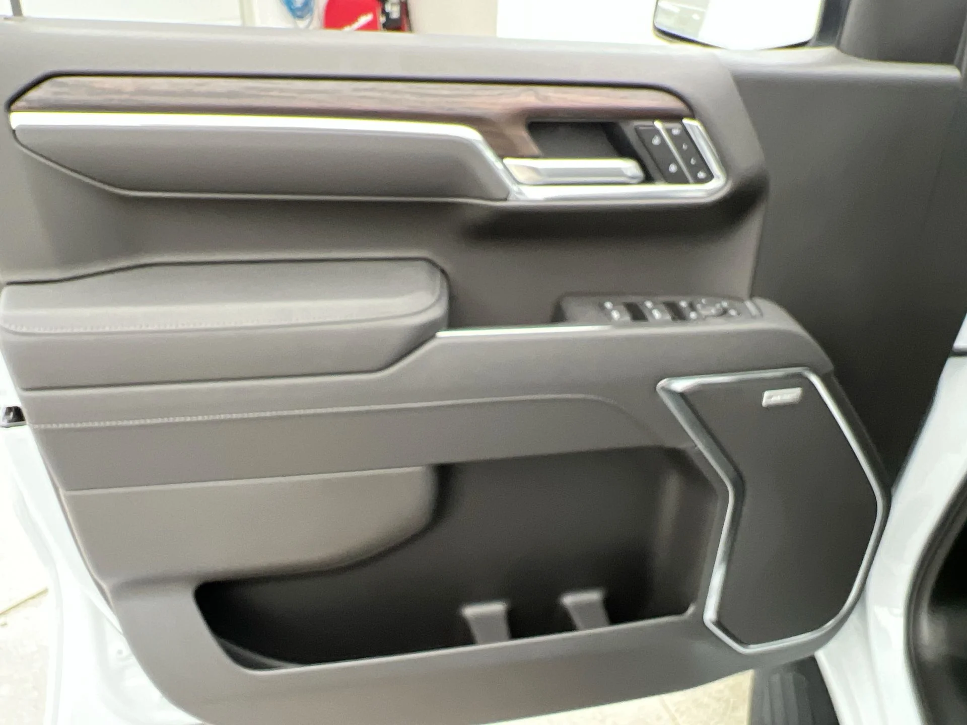 2026 GMC Sierra 1500 SLT - Photo 64