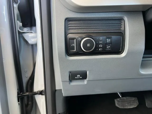 New 2026 Avalanche Ford F-250® XL image 39