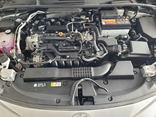 Used 2022 Silver Toyota SE image 27