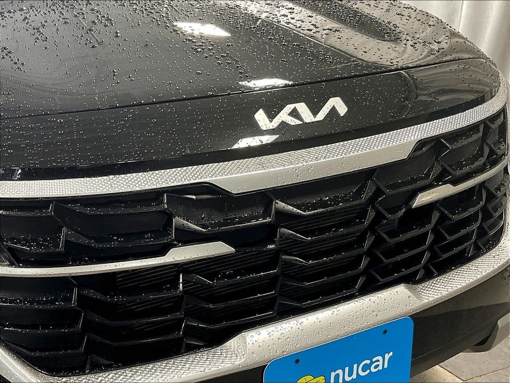 Used 2024 Black Kia LX image 31