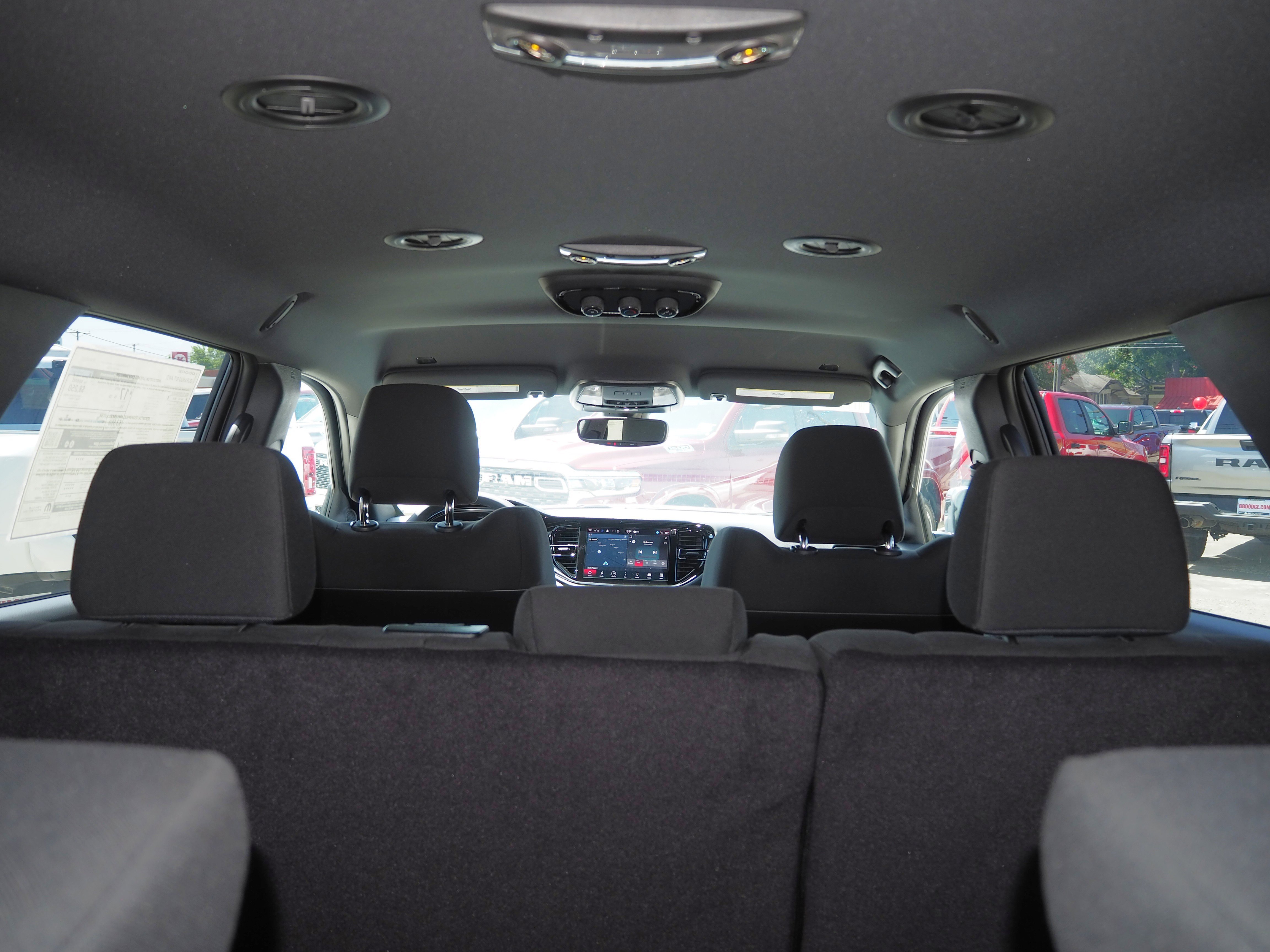 2025 Dodge Durango R/T photo 2