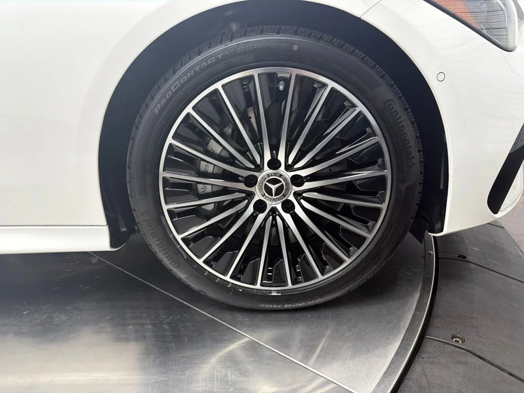 New 2027 White Mercedes-Benz CLE 450 image 10