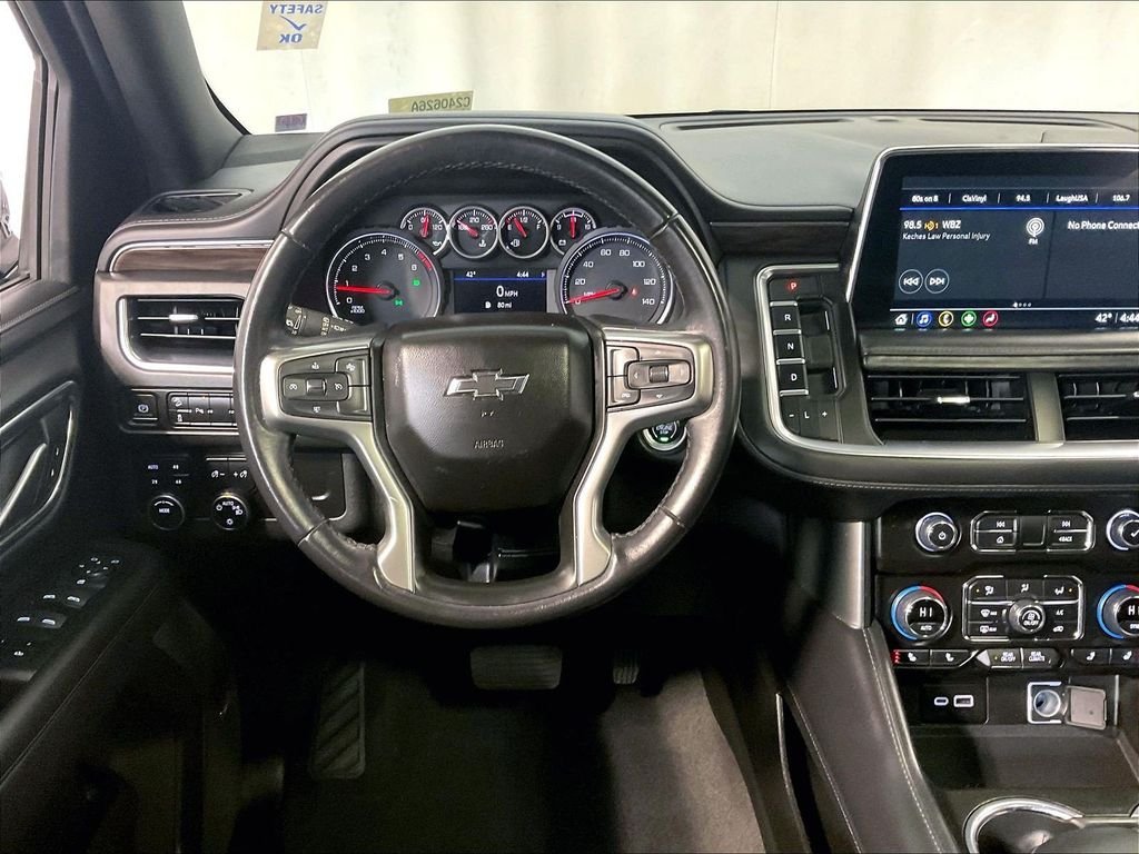 Used 2021 Gray Chevrolet Z71 image 18