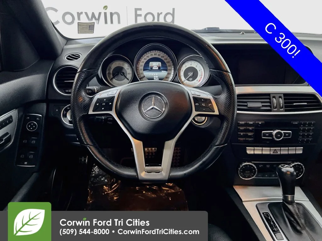 Used 2014 Polar White Mercedes-Benz C 300 image 26