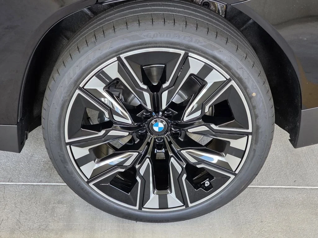 New 2026 Black BMW 30 xDrive image 5