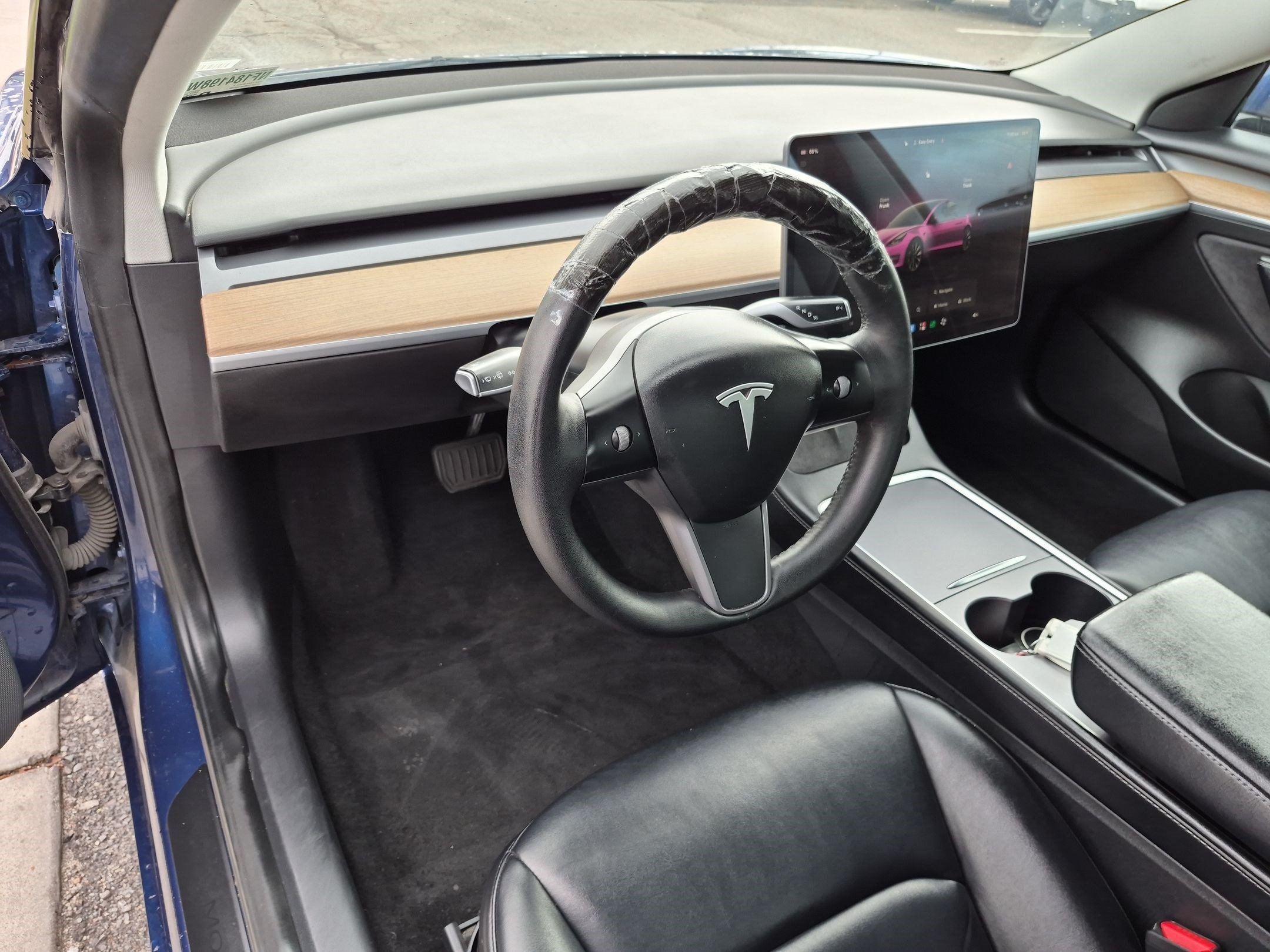 Used 2022 Deep Blue Metallic Tesla Long Range image 14