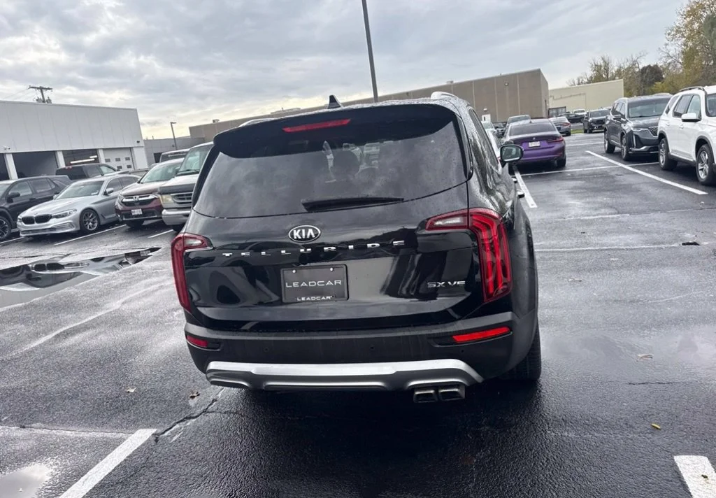 Used 2020 Black Kia SX image 12