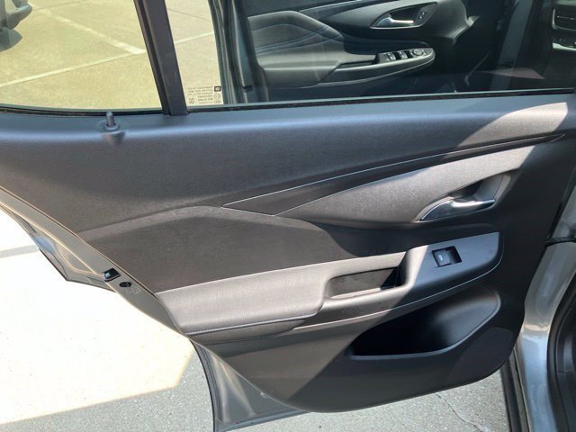 Used 2025 Moonstone Gray Metallic Buick Sport Touring image 21
