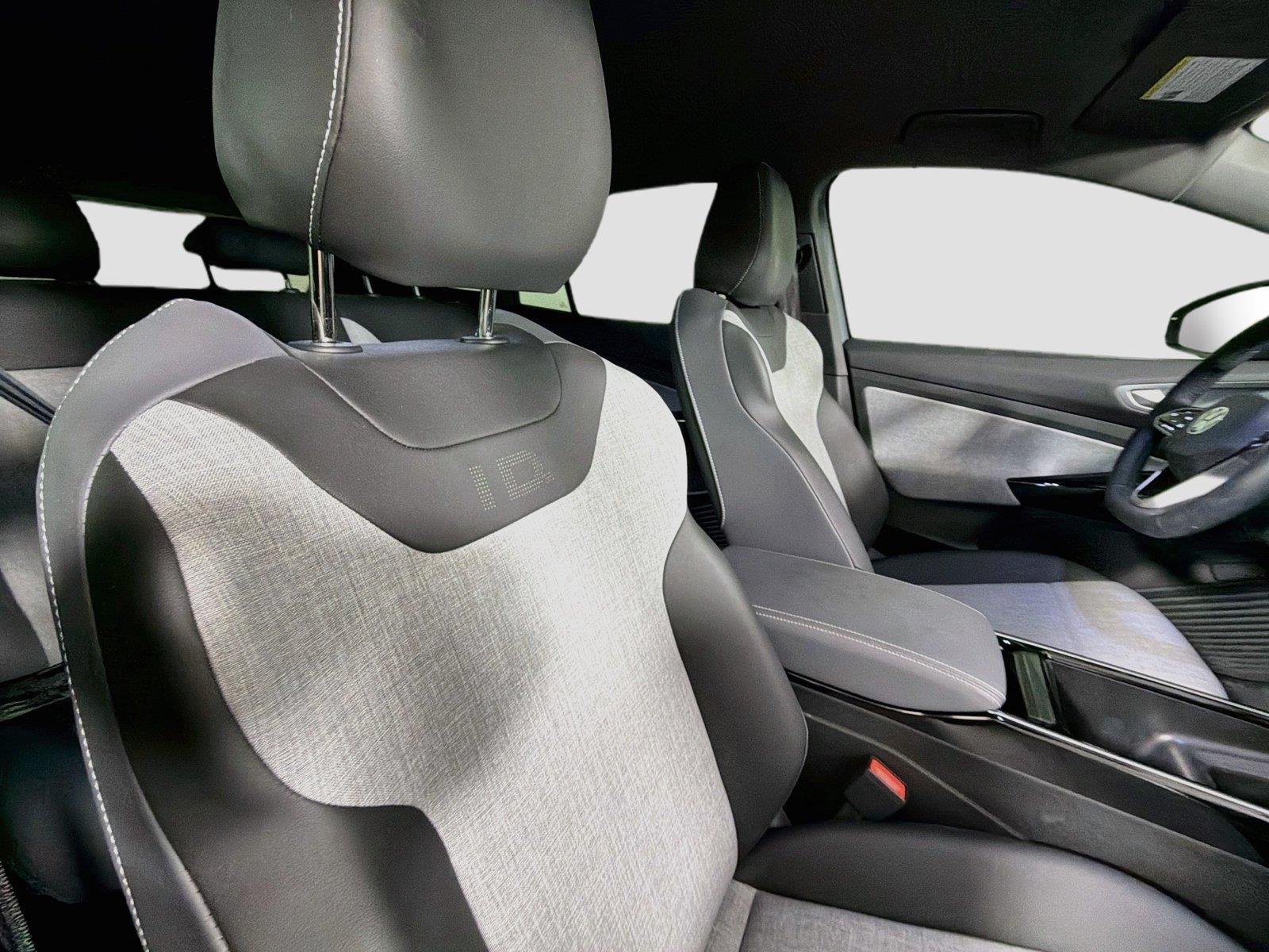 Certified Used 2025 Pure Gray Volkswagen Pro image 26