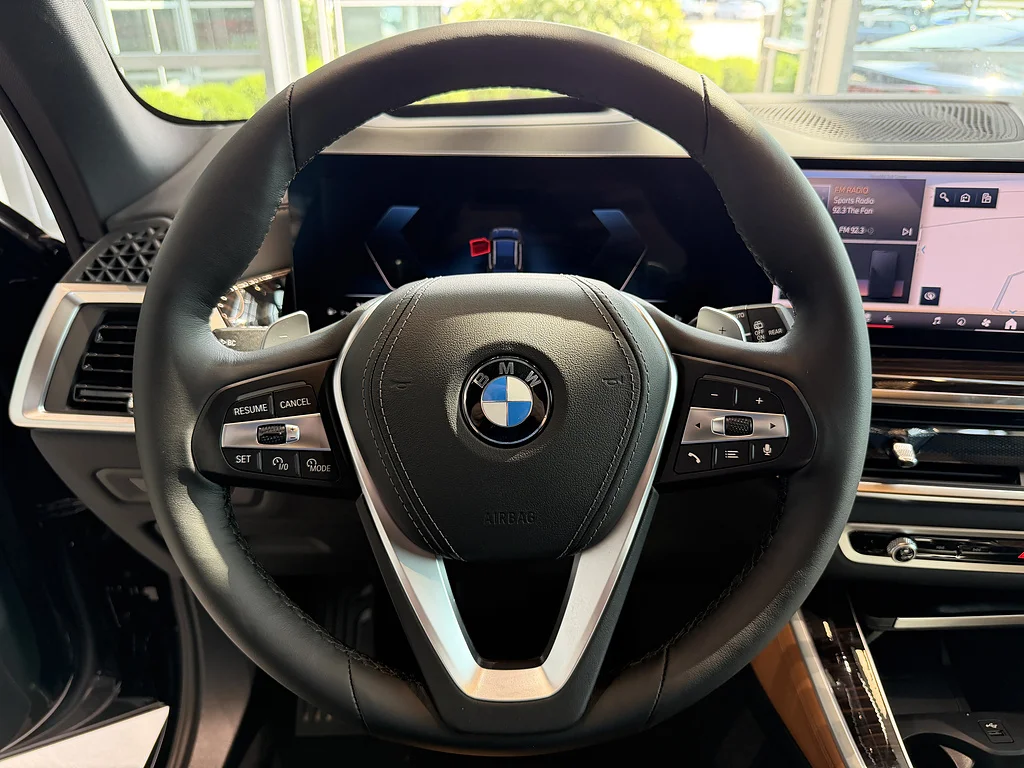 New 2026 Black Sapphire Metallic BMW xDrive40i image 9