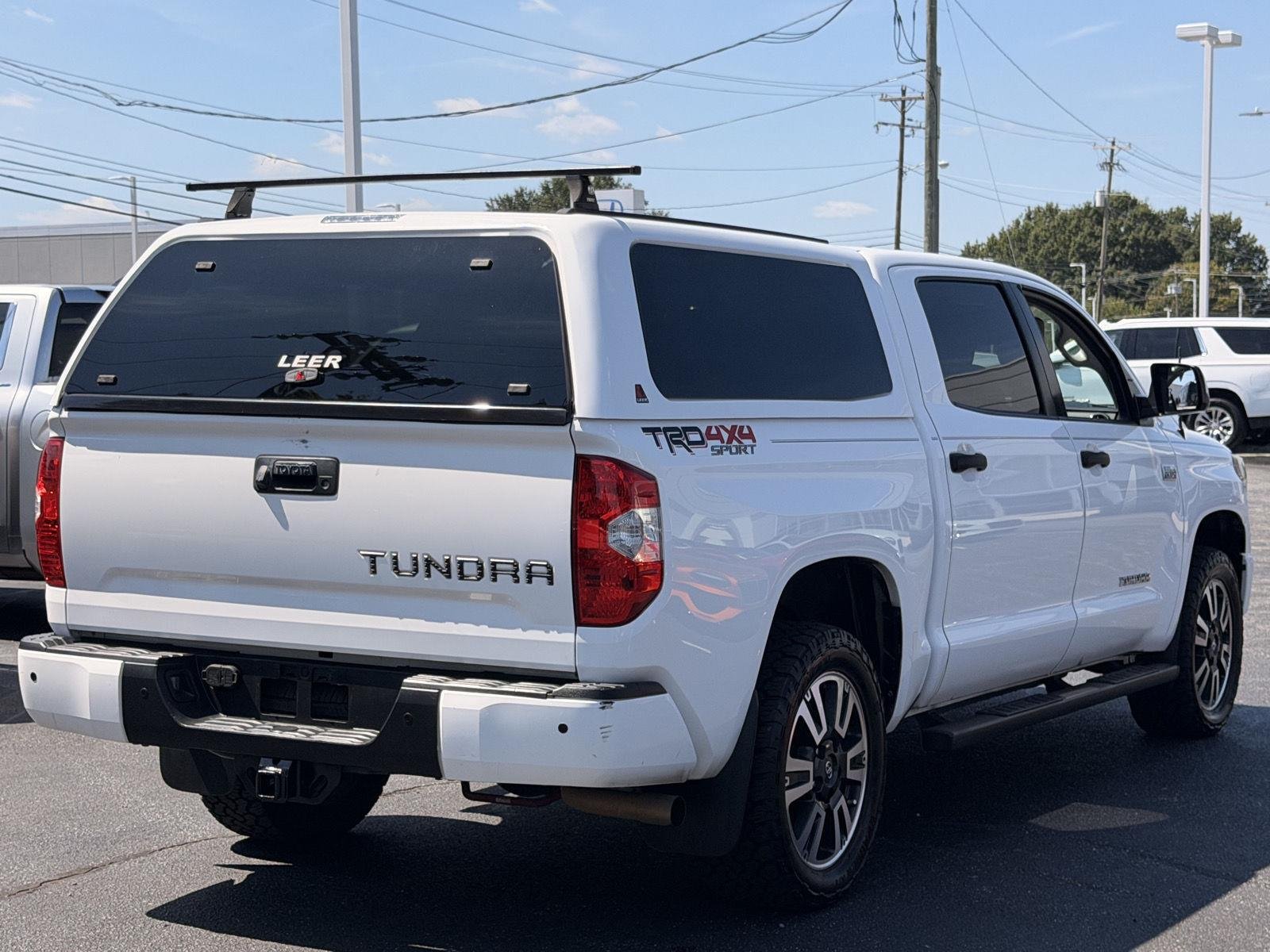 Used 2019 Super White Toyota SR5 image 8