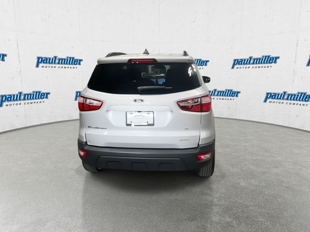 Used 2020 Silver Ford SE image 9