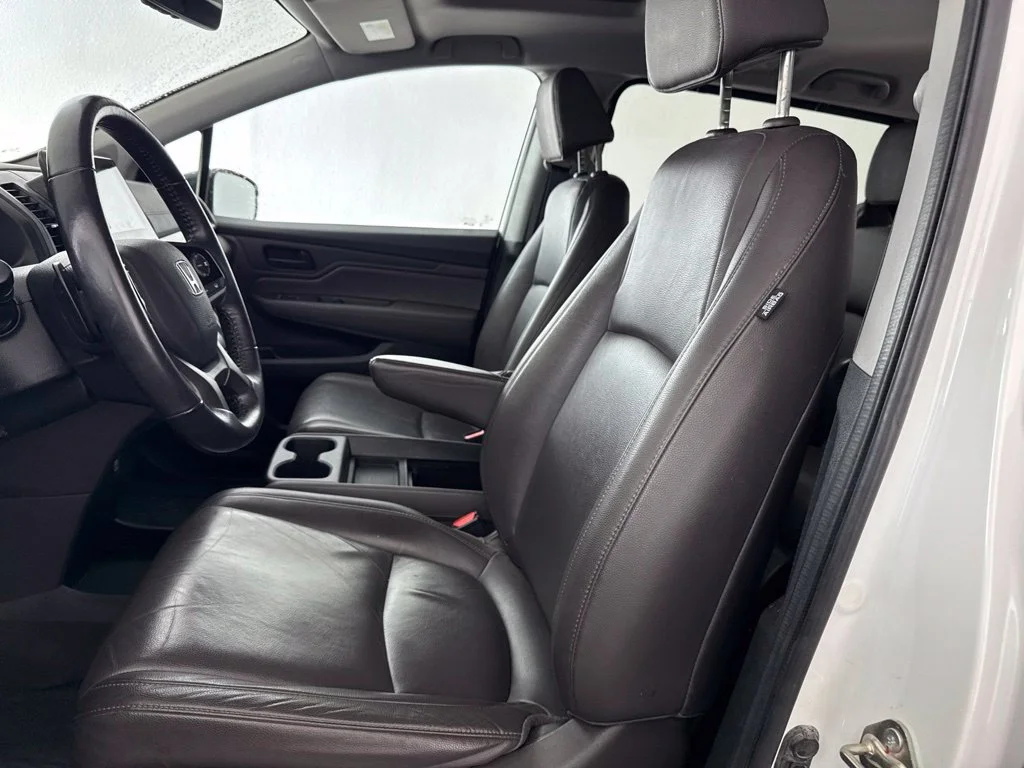 Used 2020 White Honda EX-L image 33