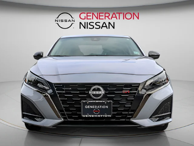 Certified Used 2025 Gray Nissan 2.5 SR image 2