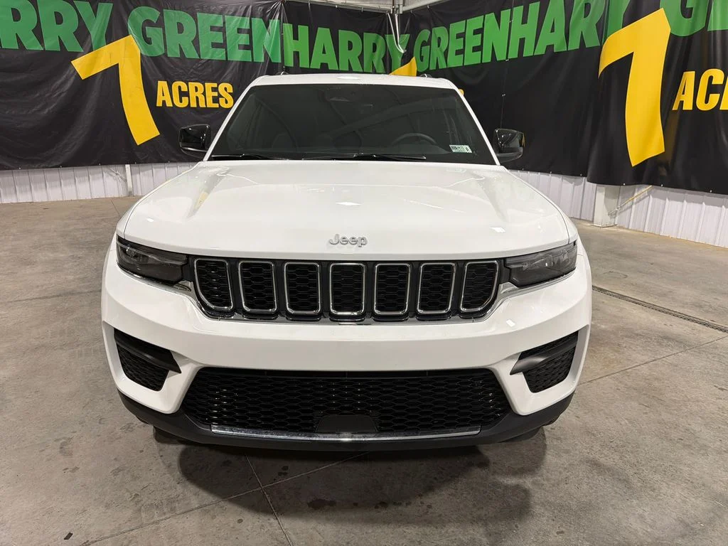 Certified Used 2025 Bright White Clearcoat Jeep Laredo X image 13