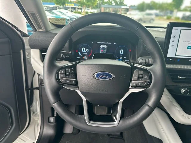 Used 2026 White Ford Platinum image 15