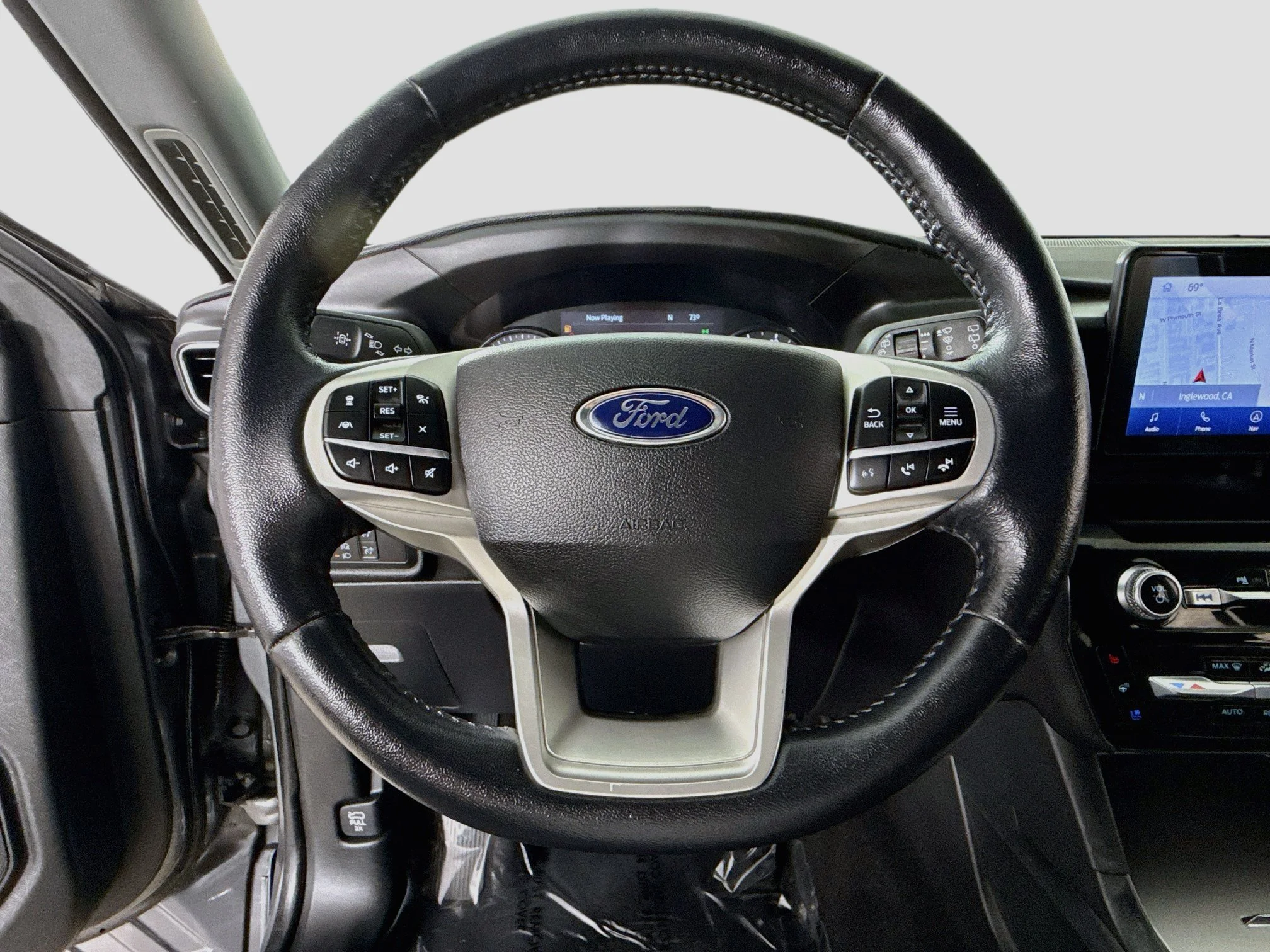 Used 2023 Gray Ford Limited image 13